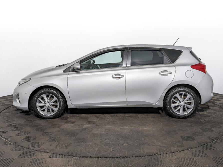 Toyota Auris II Москва  - изображение 8