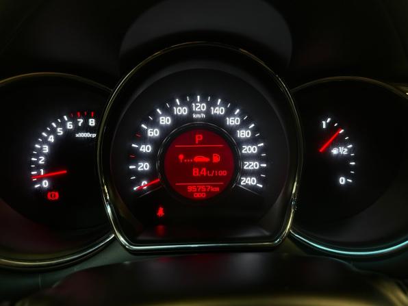 Kia Ceed II Рестайлинг с пробегом 2018 года, цена 1 410 000 рублей, 95755 км, хэтчбек, Автокод Объявления