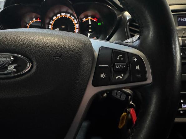 Lada (ВАЗ) Vesta I с пробегом 2019 года, цена 739 000 рублей, 173258 км, седан, Автокод Объявления