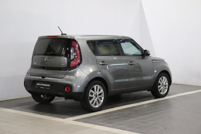 Kia Soul II Рестайлинг с пробегом 2017 года, цена 1 391 000 рублей, 104814 км, хэтчбек, Автокод Объявления