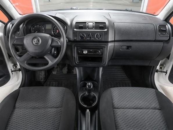 Skoda Fabia II Рестайлинг с пробегом 2013 года, цена 563 000 рублей, 102000 км, хэтчбек, Автокод Объявления