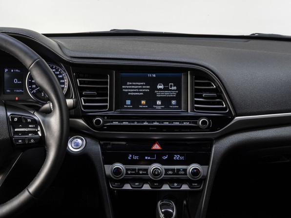 Hyundai Elantra VI (AD) Рестайлинг с пробегом 2019 года, цена 1 500 000 рублей, 113639 км, седан, Автокод Объявления