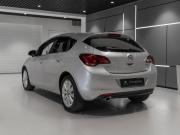 Opel Astra J Москва  - изображение 25