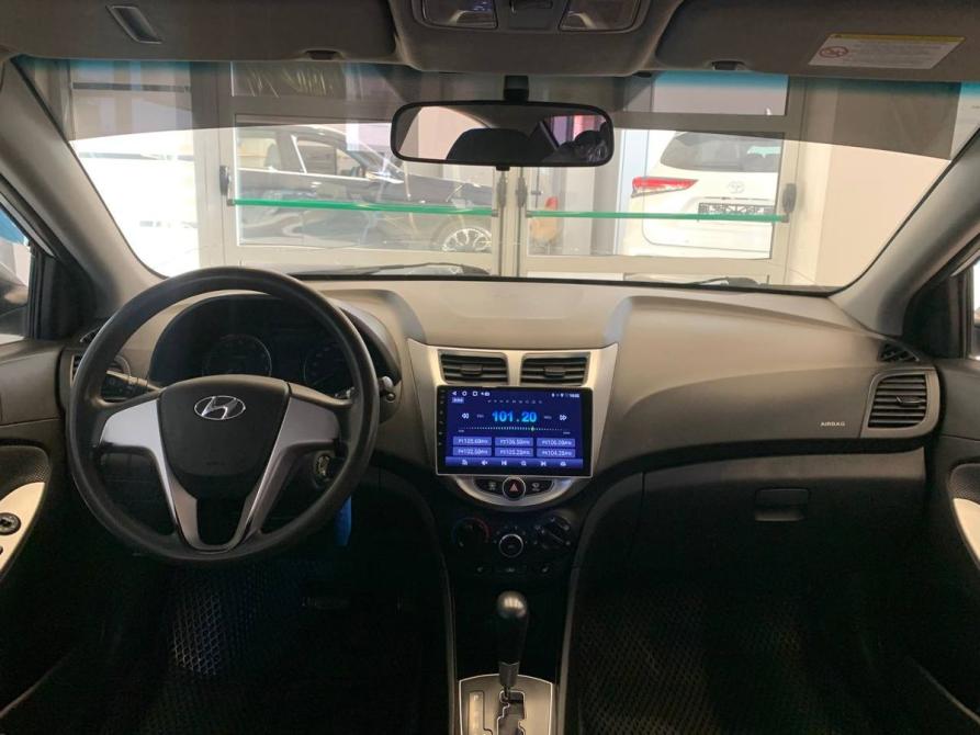 Hyundai Solaris I Челябинск  - изображение 11