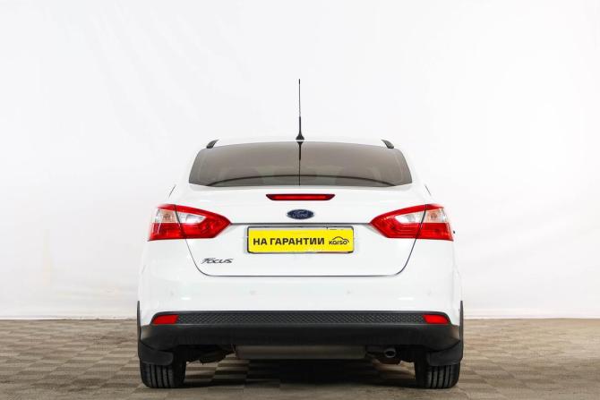 Ford Focus III с пробегом 2013 года, цена 1 059 000 рублей, 74000 км, седан, Автокод Объявления