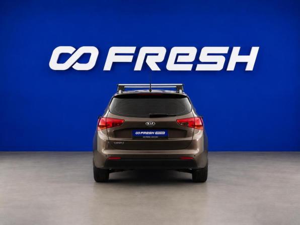 Kia Ceed II с пробегом 2014 года, цена 986 444 рубля, 183808 км, универсал, Автокод Объявления