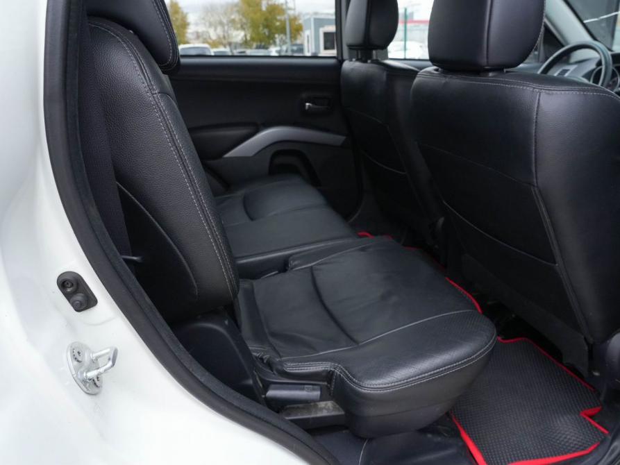 Mitsubishi Outlander II Рестайлинг Новосибирск  - изображение 19