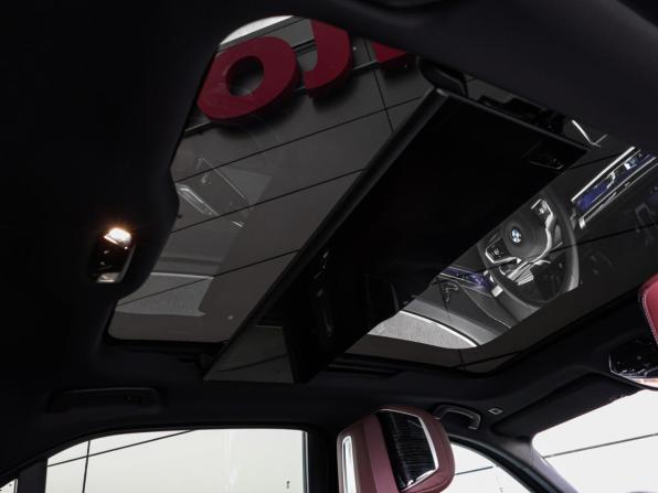BMW 7 серии VII (G70) с пробегом 2025 года, цена 13 980 000 рублей, 18704 км, седан, Автокод Объявления