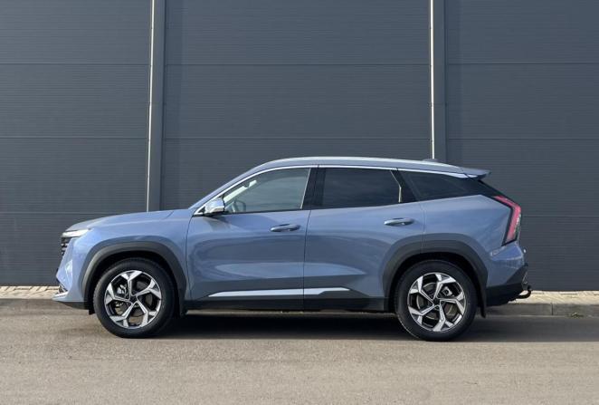 Geely Atlas II с пробегом 2024 года, цена 2 960 000 рублей, 38444 км, внедорожник, Автокод Объявления