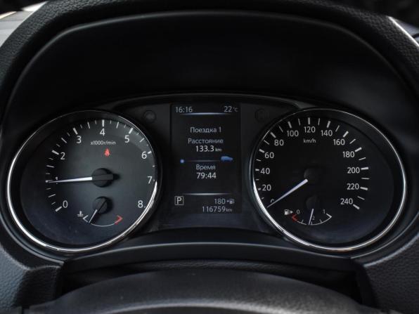 Nissan Qashqai II с пробегом 2015 года, цена 1 550 000 рублей, 116759 км, внедорожник, Автокод Объявления