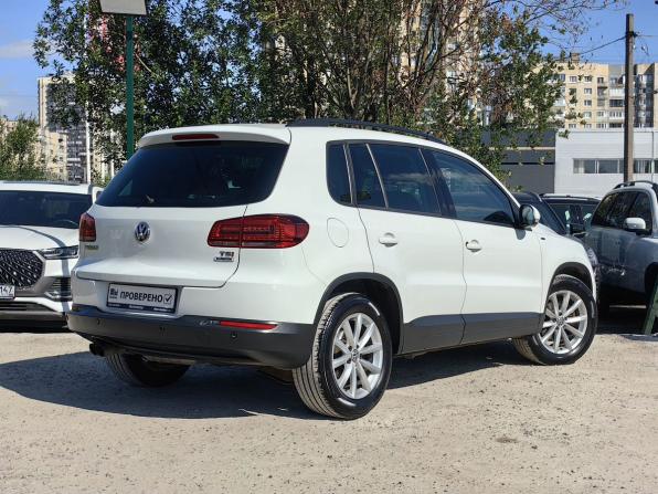Volkswagen Tiguan I Рестайлинг с пробегом 2016 года, цена 909 000 рублей, 246000 км, внедорожник, Автокод Объявления