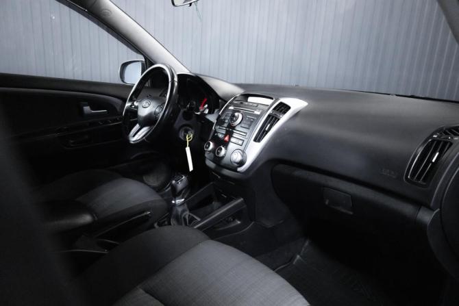 Kia Ceed I Рестайлинг с пробегом 2010 года, цена 630 000 рублей, 227864 км, хэтчбек, Автокод Объявления