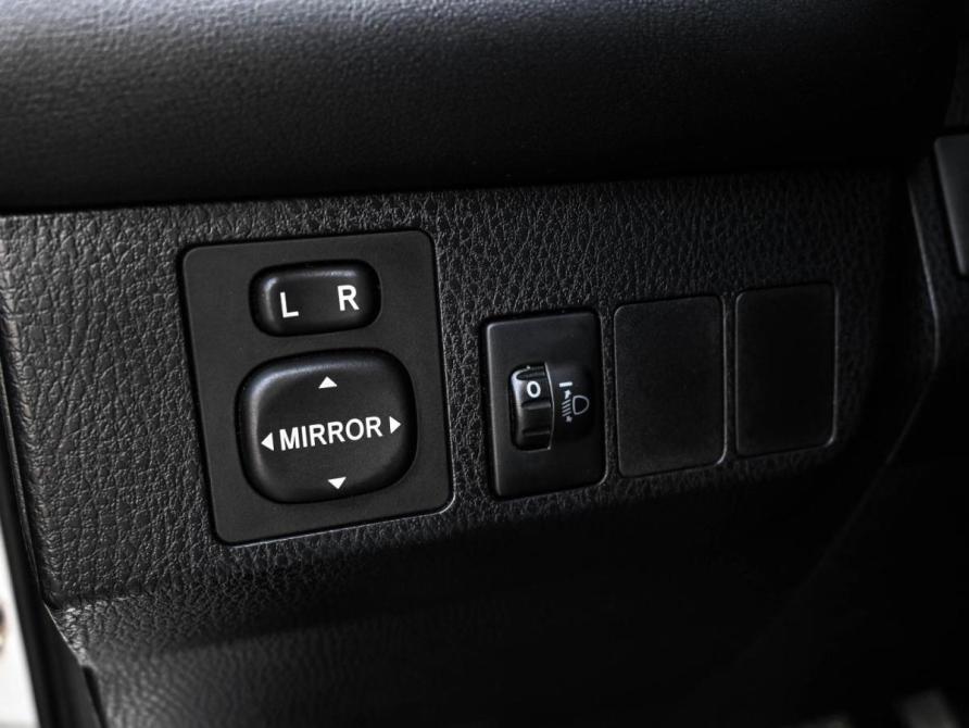 Toyota RAV4 IV (XA40) Рестайлинг Новороссийск  - изображение 20