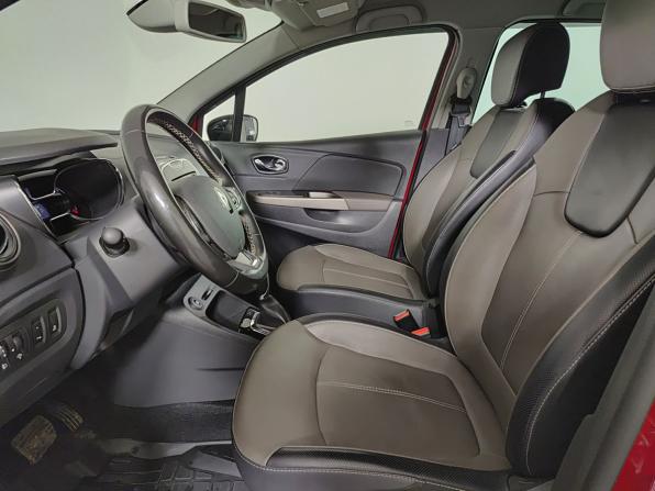 Renault Kaptur I с пробегом 2019 года, цена 1 515 000 рублей, 97900 км, внедорожник, Автокод Объявления