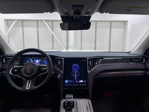 Hongqi HS7 II с пробегом 2025 года, цена 4 290 000 рублей, 8402 км, внедорожник, Автокод Объявления