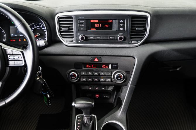 Kia Sportage IV Рестайлинг с пробегом 2021 года, цена 2 450 000 рублей, 86502 км, внедорожник, Автокод Объявления