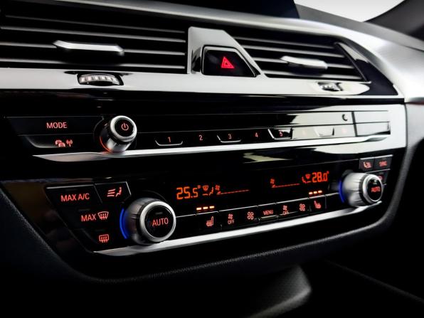 BMW 5 серии VII (G30/G31/G38) с пробегом 2020 года, цена 4 300 000 рублей, 72425 км, седан, Автокод Объявления