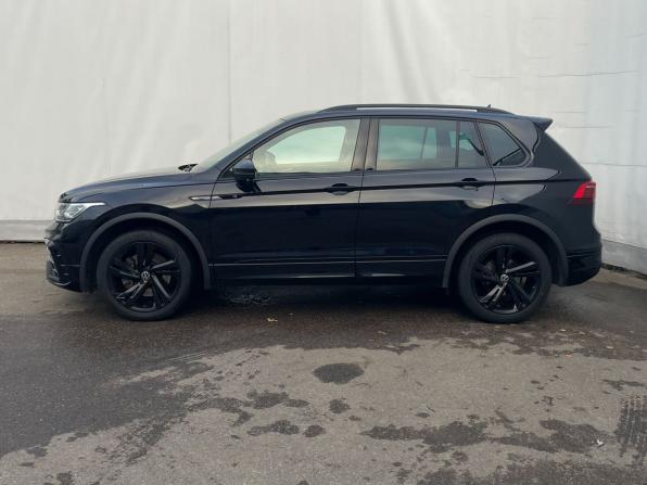 Volkswagen Tiguan II Рестайлинг с пробегом 2021 года, цена 3 799 000 рублей, 140616 км, внедорожник, Автокод Объявления