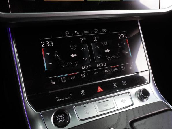 Audi A6 V (C8) с пробегом 2022 года, цена 4 982 000 рублей, 43185 км, седан, Автокод Объявления