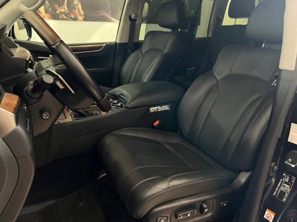 Lexus LX III Рестайлинг 2 с пробегом 2018 года, цена 11 000 000 рублей, 19898 км, внедорожник, Автокод Объявления