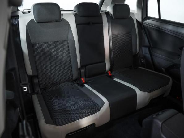 Volkswagen Tiguan II с пробегом 2019 года, цена 2 229 000 рублей, 141820 км, внедорожник, Автокод Объявления