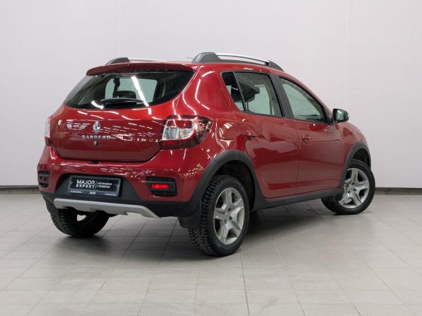 Renault Sandero II Рестайлинг с пробегом 2021 года, цена 1 590 000 рублей, 22038 км, хэтчбек, Автокод Объявления