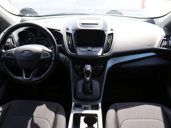 Ford Kuga II Рестайлинг с пробегом 2017 года, цена 1 430 000 рублей, 166370 км, внедорожник, Автокод Объявления