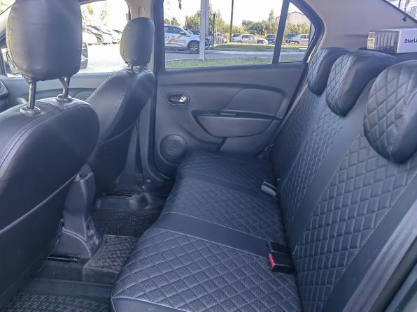 Renault Logan II с пробегом 2014 года, цена 895 000 рублей, 97650 км, седан, Автокод Объявления