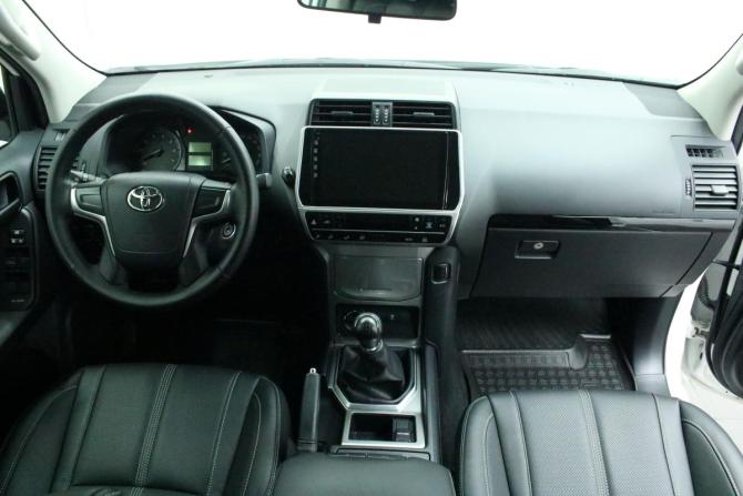 Toyota Land Cruiser Prado 150 Series Рестайлинг 3 с пробегом 2021 года, цена 5 595 000 рублей, 25422 км, внедорожник, Автокод Объявления