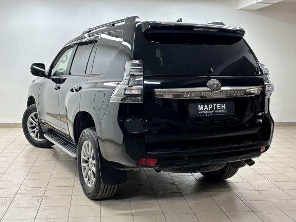 Toyota Land Cruiser Prado 150 Series Рестайлинг 1 с пробегом 2017 года, цена 3 987 000 рублей, 149838 км, внедорожник, Автокод Объявления