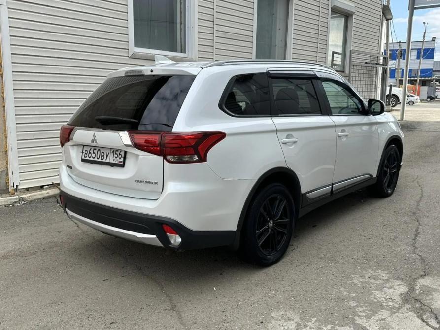 Mitsubishi Outlander III Рестайлинг 2 Оренбург  - изображение 4