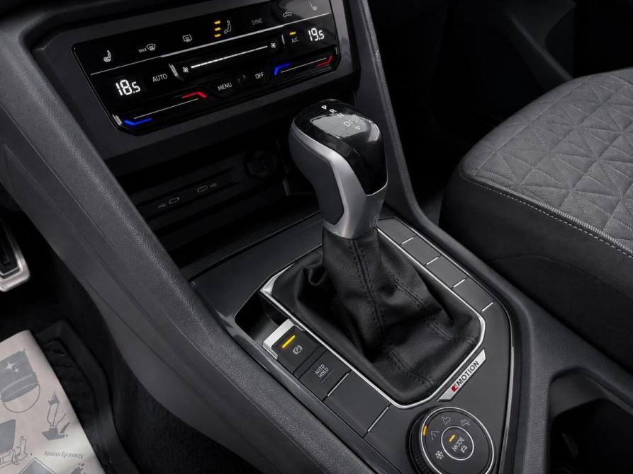 Volkswagen Tiguan II Рестайлинг Новороссийск  - изображение 14