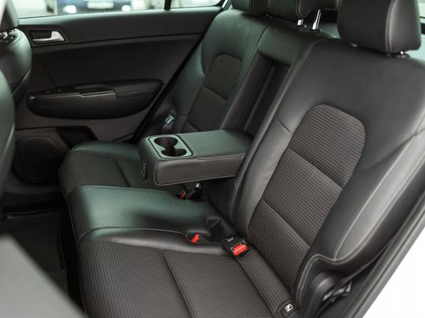 Kia Sportage IV с пробегом 2016 года, цена 2 179 000 рублей, 68083 км, внедорожник, Автокод Объявления