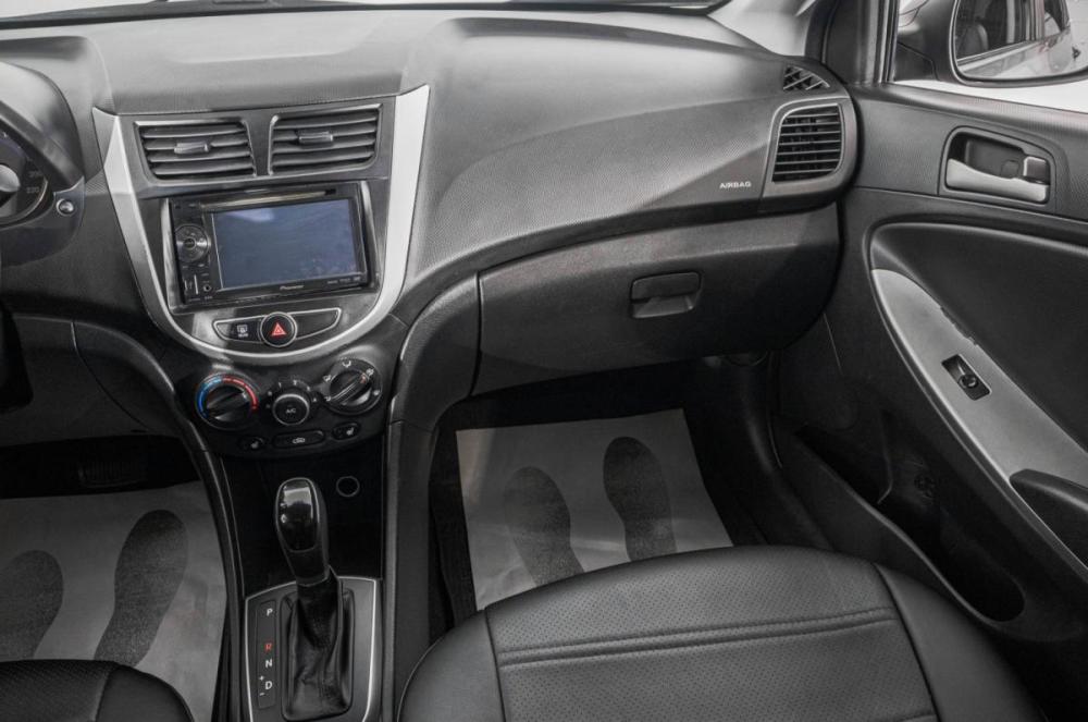 Hyundai Solaris I Рестайлинг Барнаул  - изображение 19