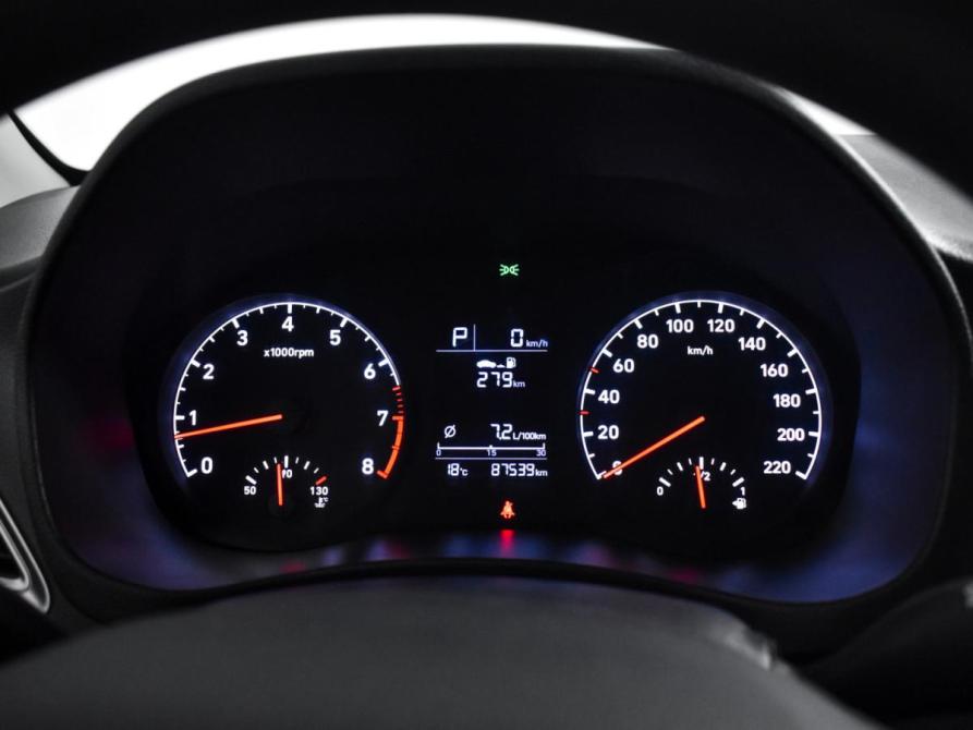 Hyundai Solaris II Санкт-Петербург  - изображение 17
