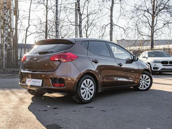 Kia Ceed II Рестайлинг с пробегом 2016 года, цена 1 210 000 рублей, 134857 км, хэтчбек, Автокод Объявления