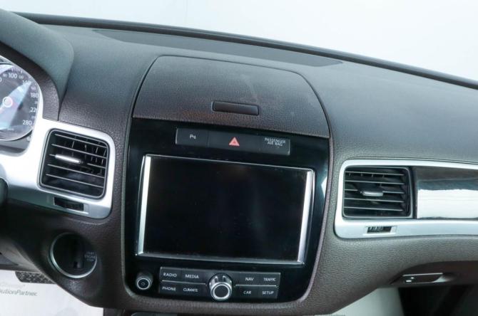Volkswagen Touareg II с пробегом 2011 года, цена 1 979 000 рублей, 293172 км, внедорожник, Автокод Объявления
