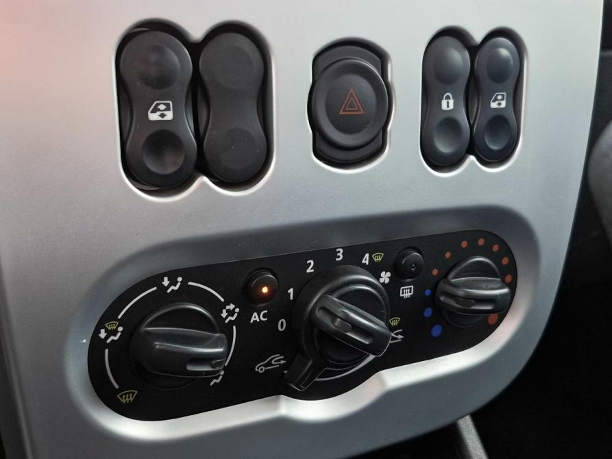 Renault Logan I Рестайлинг Нижний Новгород  - изображение 22