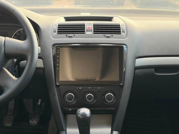 Skoda Octavia II (A5) Рестайлинг с пробегом 2012 года, цена 720 000 рублей, 163738 км, лифтбек, Автокод Объявления