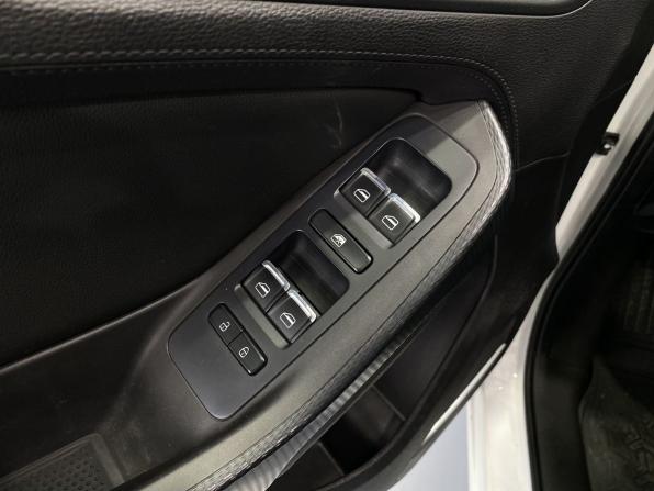 Chery Tiggo 4 I Рестайлинг с пробегом 2021 года, цена 1 119 900 рублей, 180000 км, внедорожник, Автокод Объявления