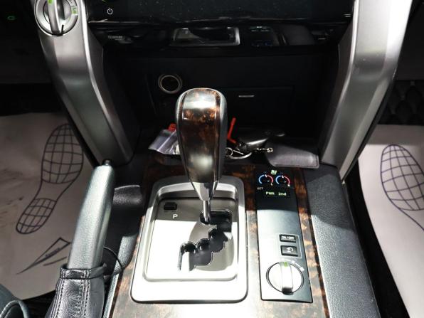 Toyota Land Cruiser 200 Series Рестайлинг 2 с пробегом 2015 года, цена 4 150 000 рублей, 258311 км, внедорожник, Автокод Объявления