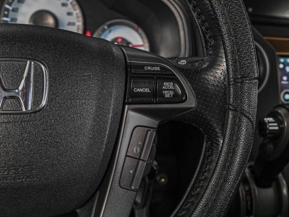 Honda Pilot II Рестайлинг с пробегом 2013 года, цена 2 240 000 рублей, 171440 км, внедорожник, Автокод Объявления