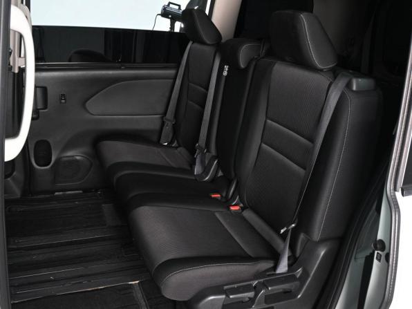 Nissan Serena V (C27) с пробегом 2019 года, цена 2 049 000 рублей, 97033 км, минивэн, Автокод Объявления