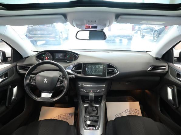 Peugeot 308 II с пробегом 2014 года, цена 1 108 000 рублей, 108154 км, хэтчбек, Автокод Объявления