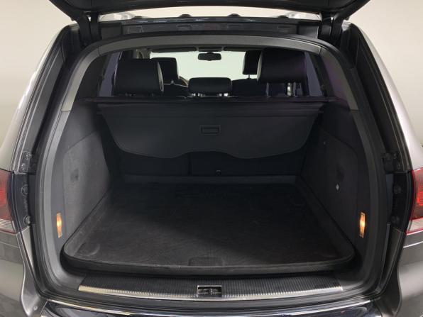 Volkswagen Touareg I Рестайлинг с пробегом 2010 года, цена 1 025 000 рублей, 388000 км, внедорожник, Автокод Объявления