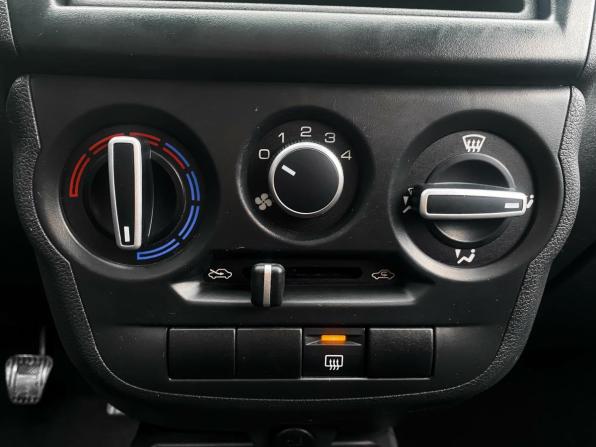 Lada (ВАЗ) Granta I Рестайлинг с пробегом 2023 года, цена 909 000 рублей, 15334 км, лифтбек, Автокод Объявления