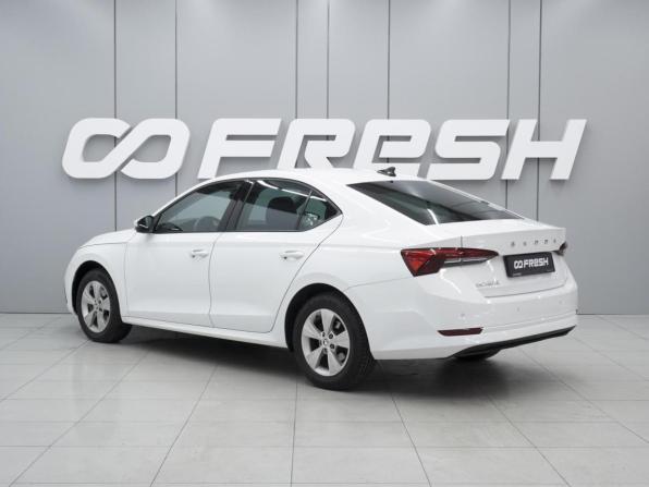Skoda Octavia IV (A8) с пробегом 2020 года, цена 2 299 000 рублей, 54238 км, лифтбек, Автокод Объявления