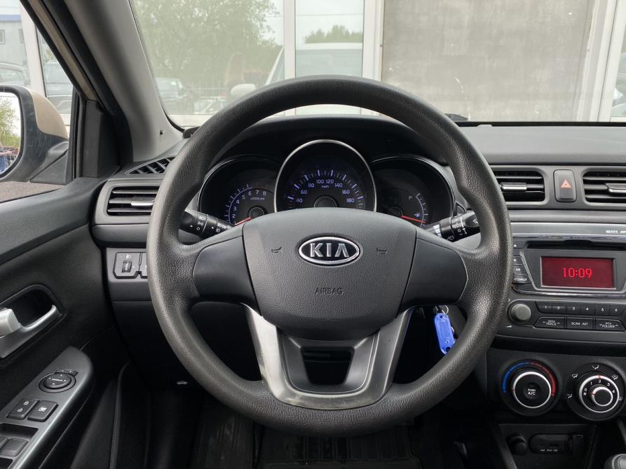 Kia Rio III Москва  - изображение 16