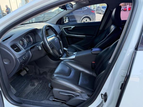 Volvo S60 II с пробегом 2012 года, цена 930 000 рублей, 185420 км, седан, Автокод Объявления
