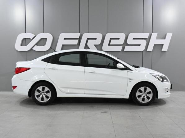 Hyundai Solaris I Рестайлинг с пробегом 2014 года, цена 1 079 000 рублей, 127963 км, седан, Автокод Объявления
